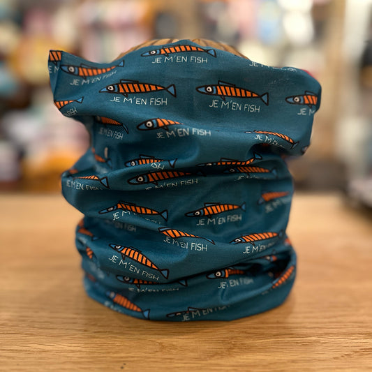 Round neck scarf On and ON